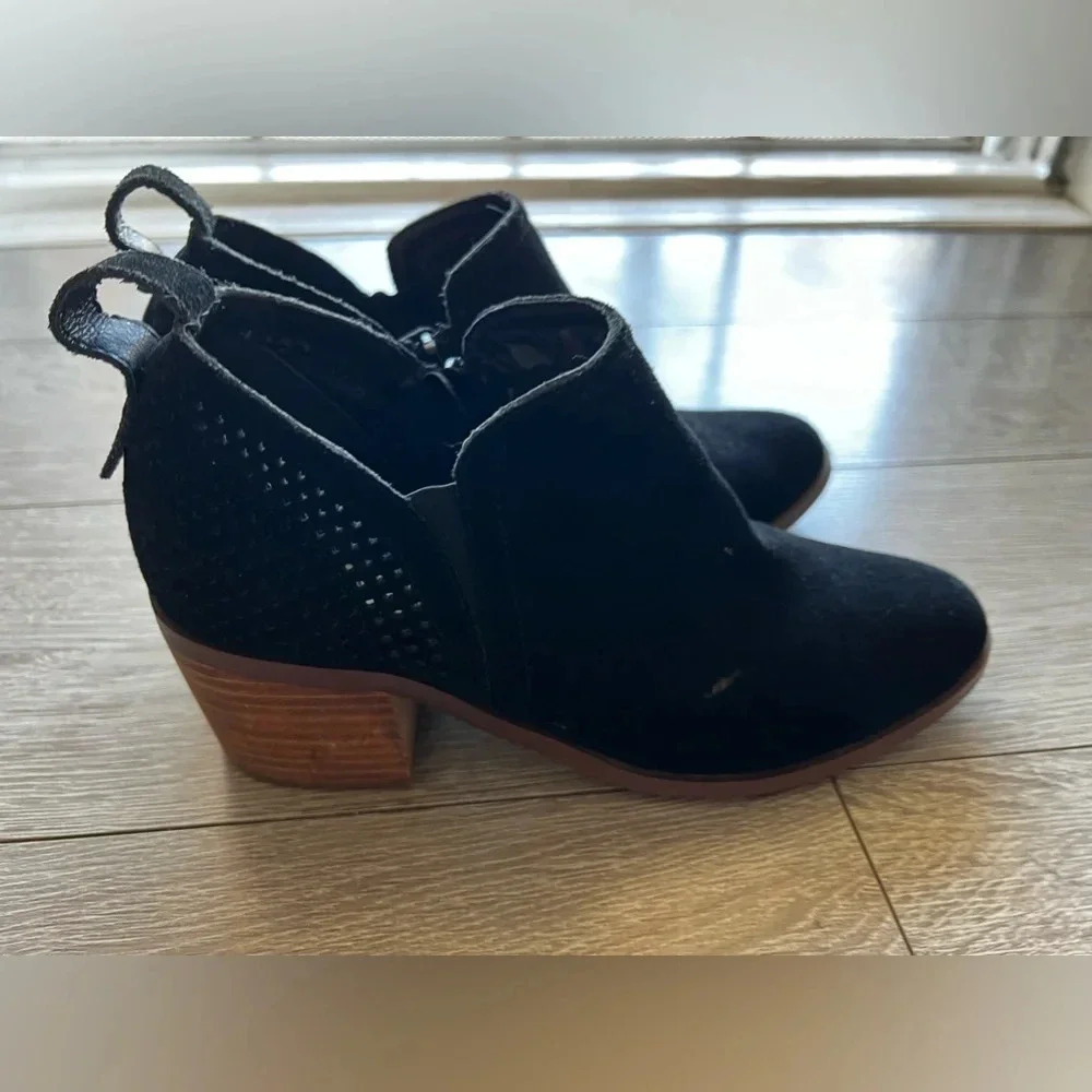Steve Madden Ankle Booties Black - Women's Size 7.5 - Picture 8 of 9